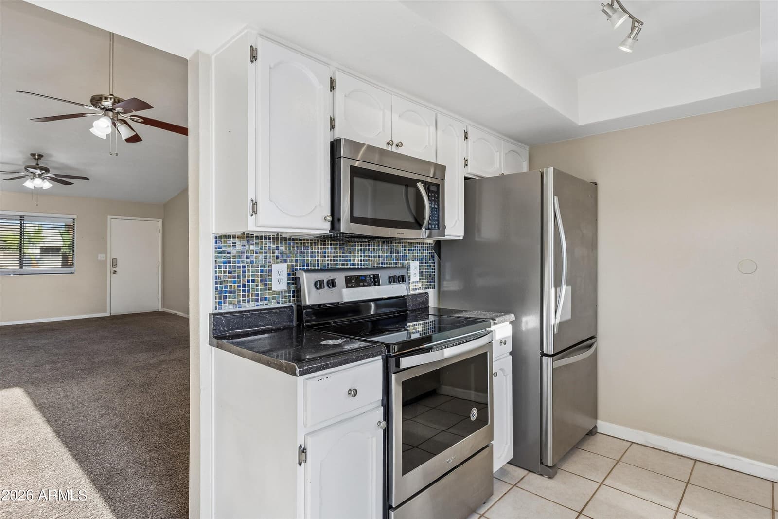3301 E Earll Drive 223, Phoenix, AZ 85018 — photo 9 of 24
