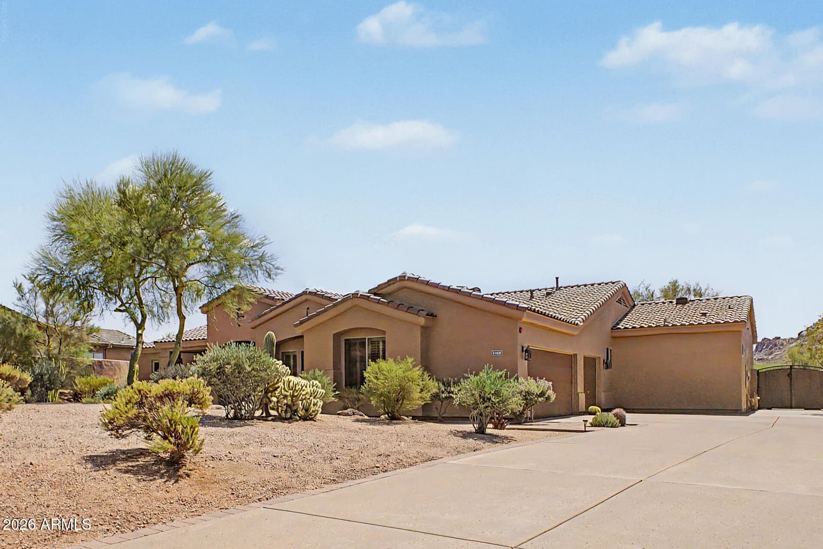 11427 E Pinon Drive, Scottsdale, AZ 85262 — photo 4 of 44