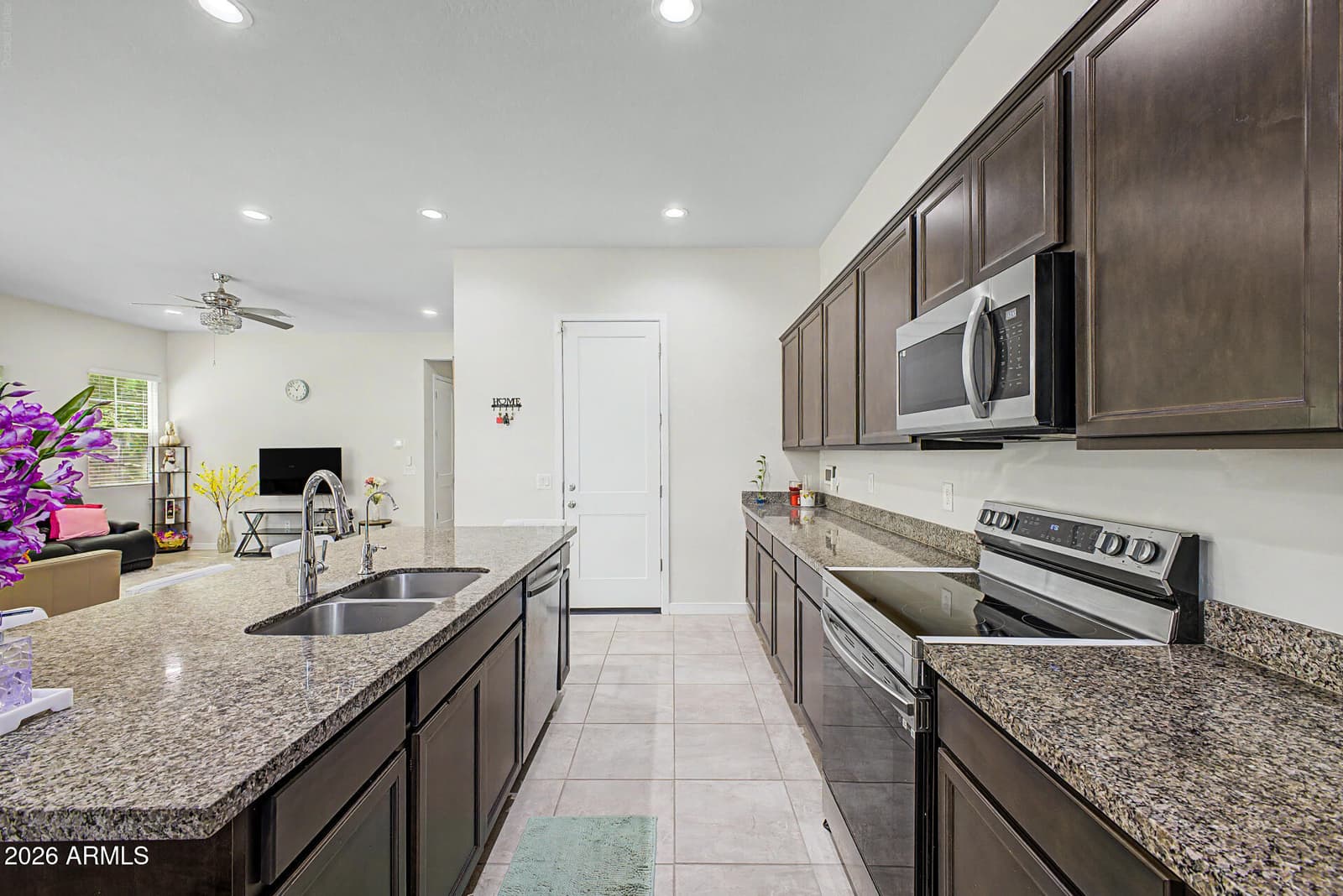 1541 S Senate Street, Chandler, AZ 85286 — photo 14 of 34