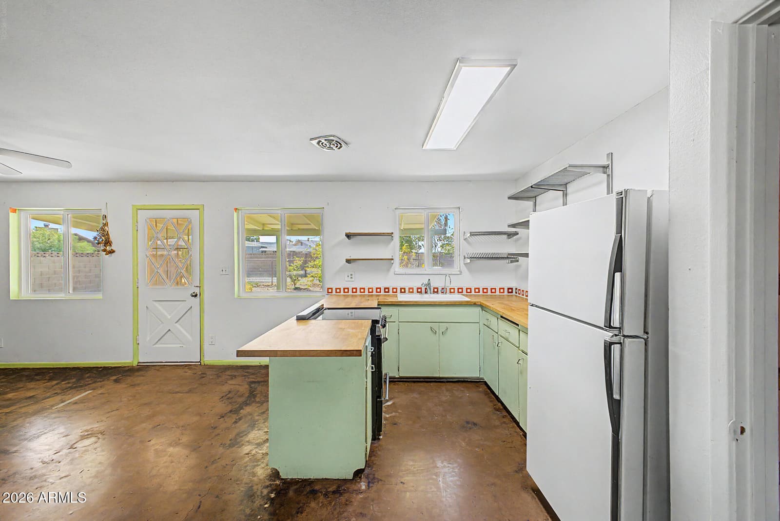 1031 W 10th Street, Tempe, AZ 85281 — photo 14 of 31