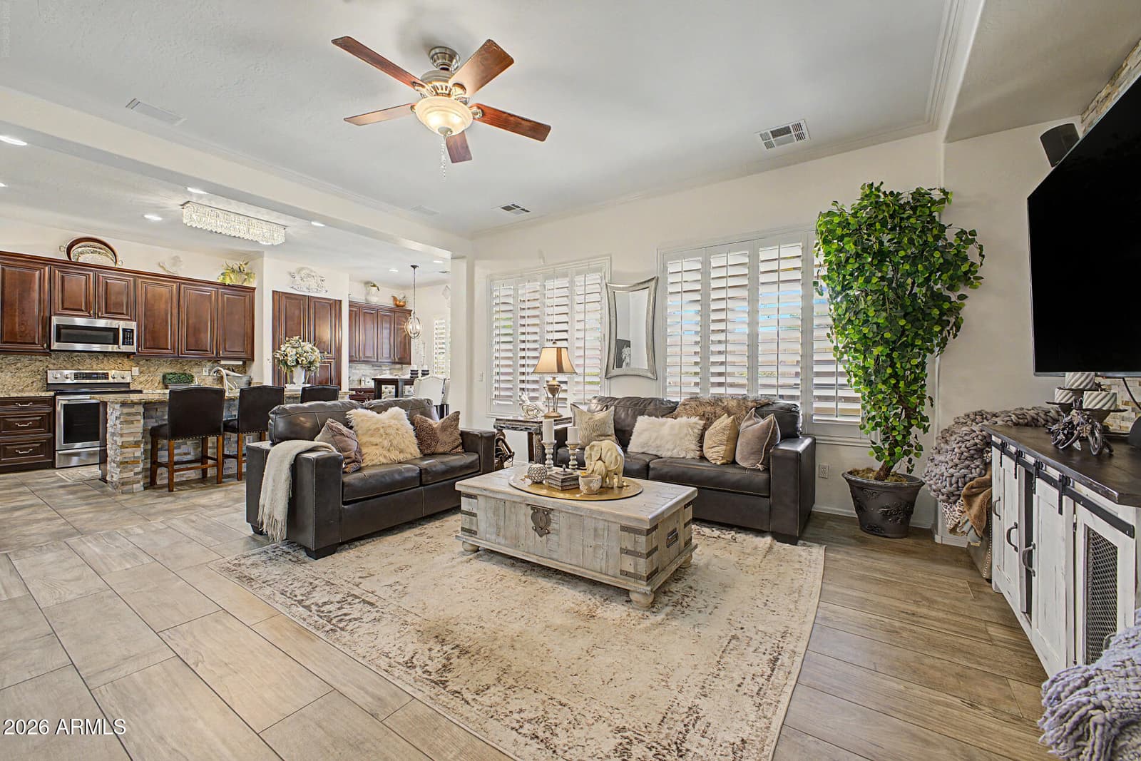6905 S Sapphire Way, Chandler, AZ 85249 — photo 11 of 51