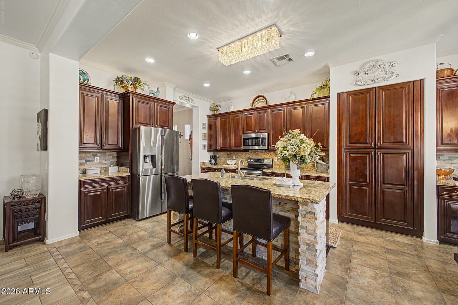 6905 S Sapphire Way, Chandler, AZ 85249 — photo 14 of 51