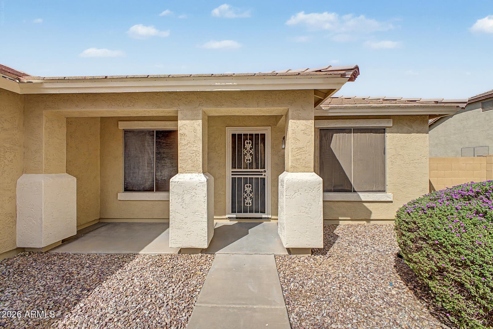 2892 W Goldmine Mountain Drive, San Tan Valley, AZ 85144 — photo 6 of 34