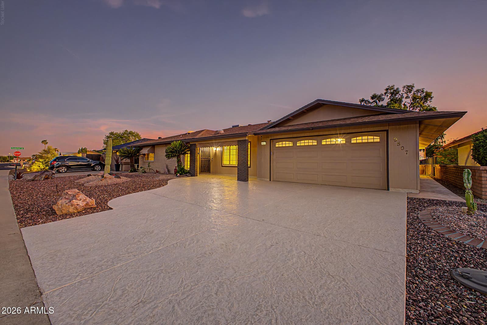 9507 W Country Club Drive, Sun City, AZ 85373 — photo 10 of 49