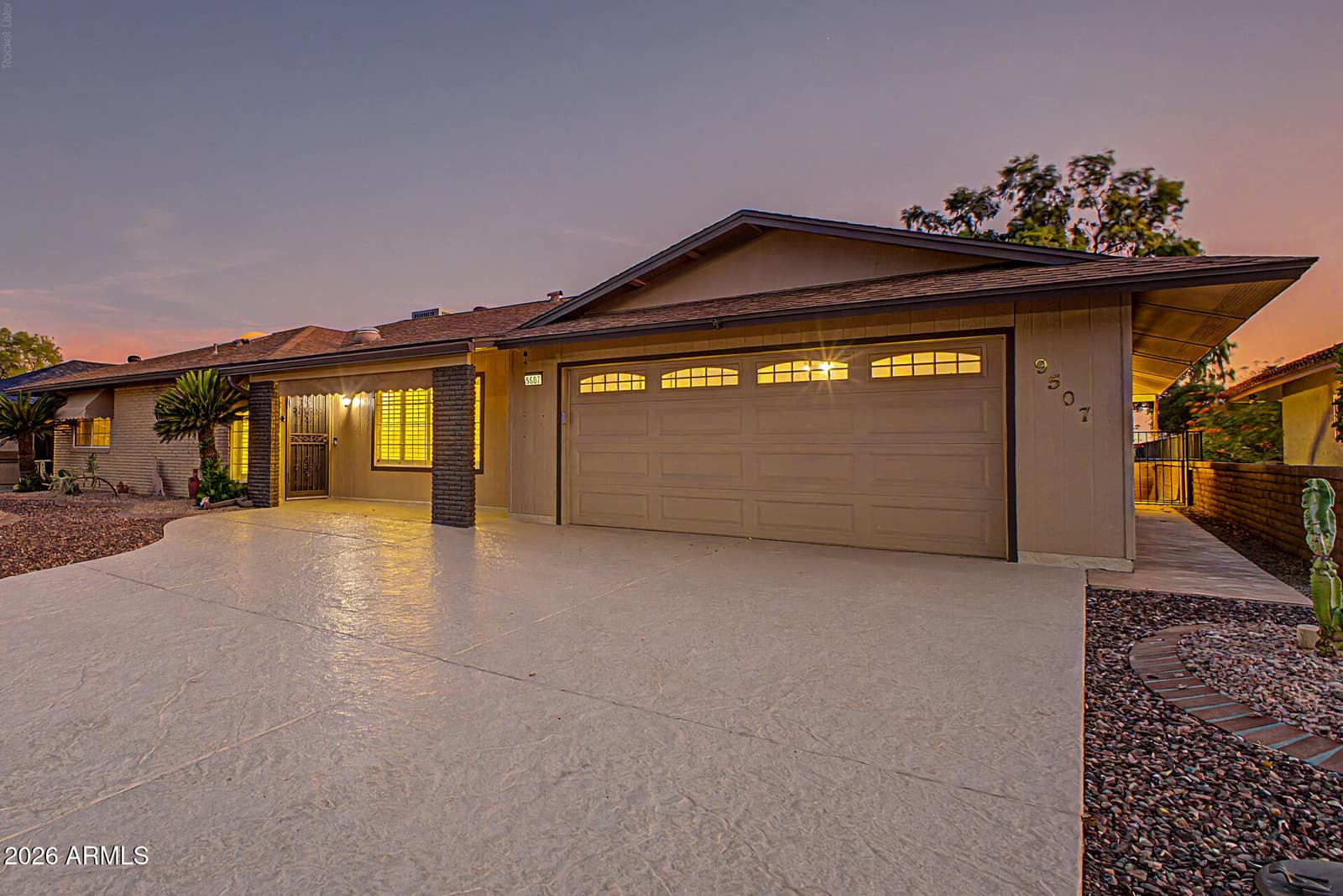 9507 W Country Club Drive, Sun City, AZ 85373 — photo 11 of 49