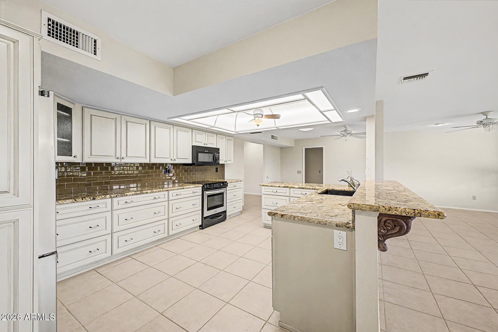 9507 W Country Club Drive, Sun City, AZ 85373 — photo 27 of 49