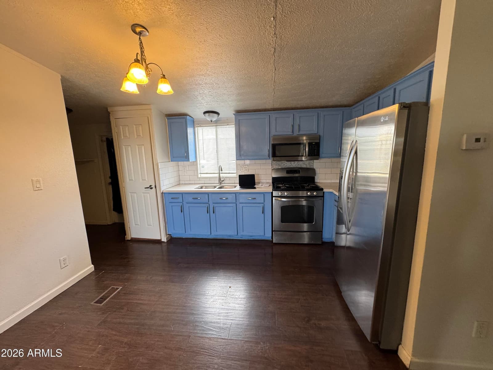 1221 N Dysart Road 44, Avondale, AZ 85323 — photo 3 of 12
