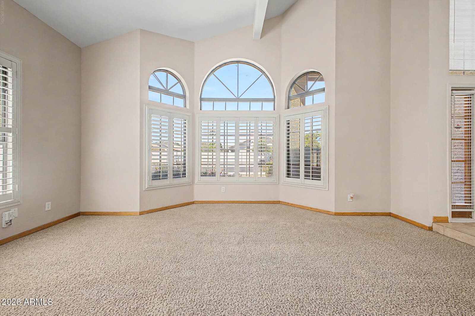 9555 S Palm Drive, Tempe, AZ 85284 — photo 10 of 51