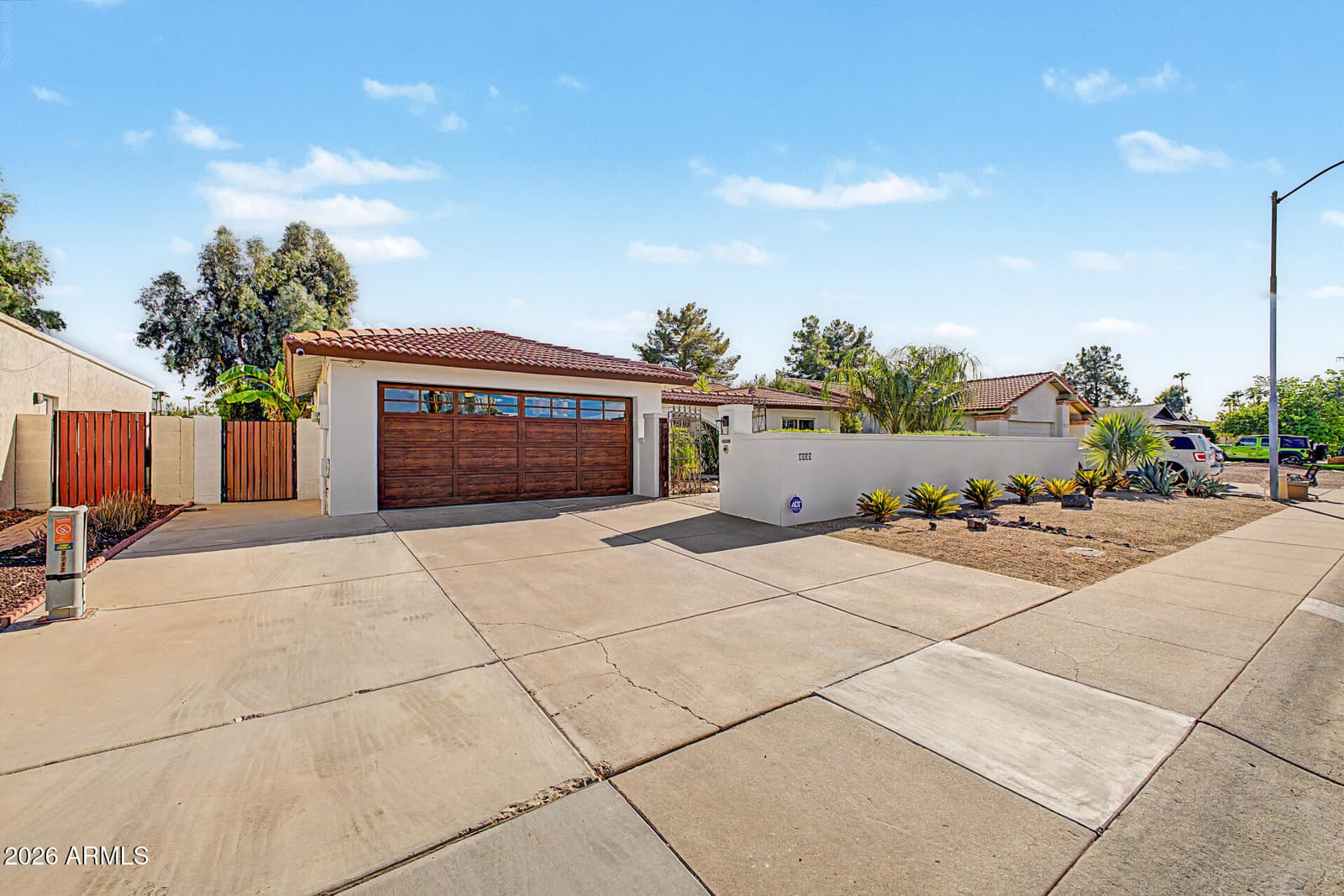8737 E Via De La Gente, Scottsdale, AZ 85258 — photo 4 of 50