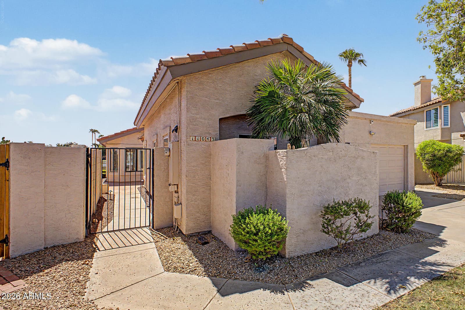 11049 W Crimson Lane, Avondale, AZ 85323 — photo 4 of 51