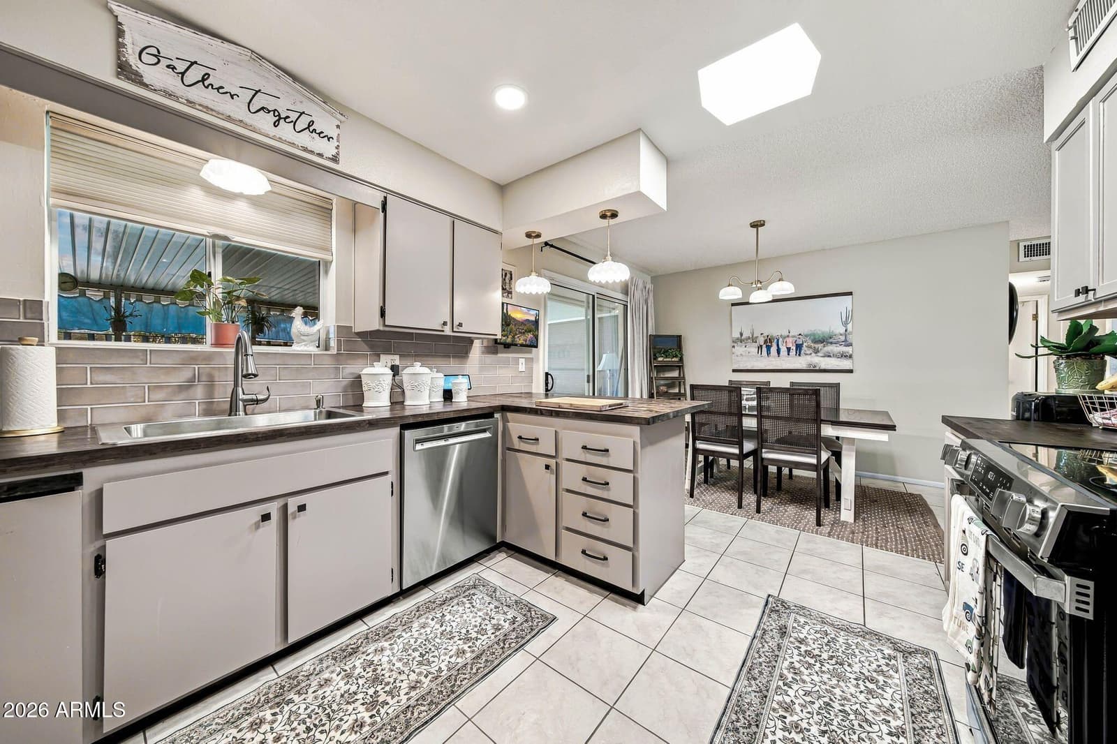 10841 W Hatcher Road, Sun City, AZ 85351 — photo 10 of 25