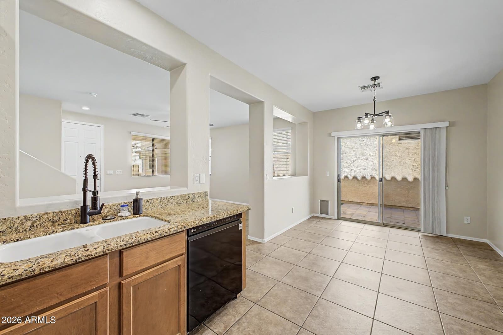 108 E Palomino Drive, Gilbert, AZ 85296 — photo 12 of 27