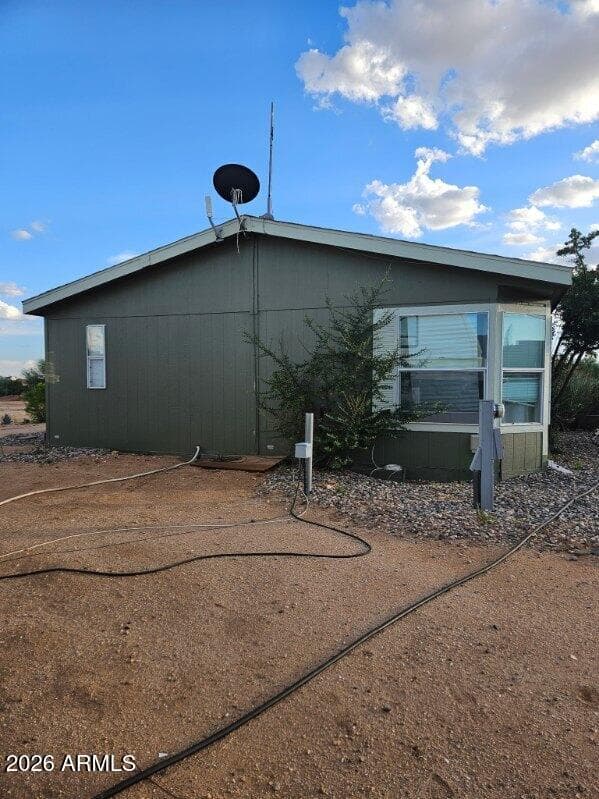 27485 S Clydesdale Avenue, Congress, AZ 85332 — photo 3 of 7