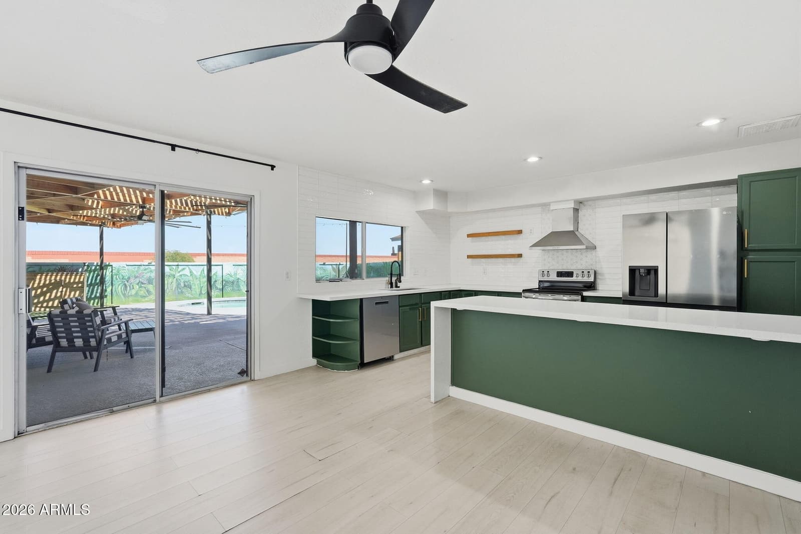 917 N Roosevelt Circle, Scottsdale, AZ 85257 — photo 11 of 38