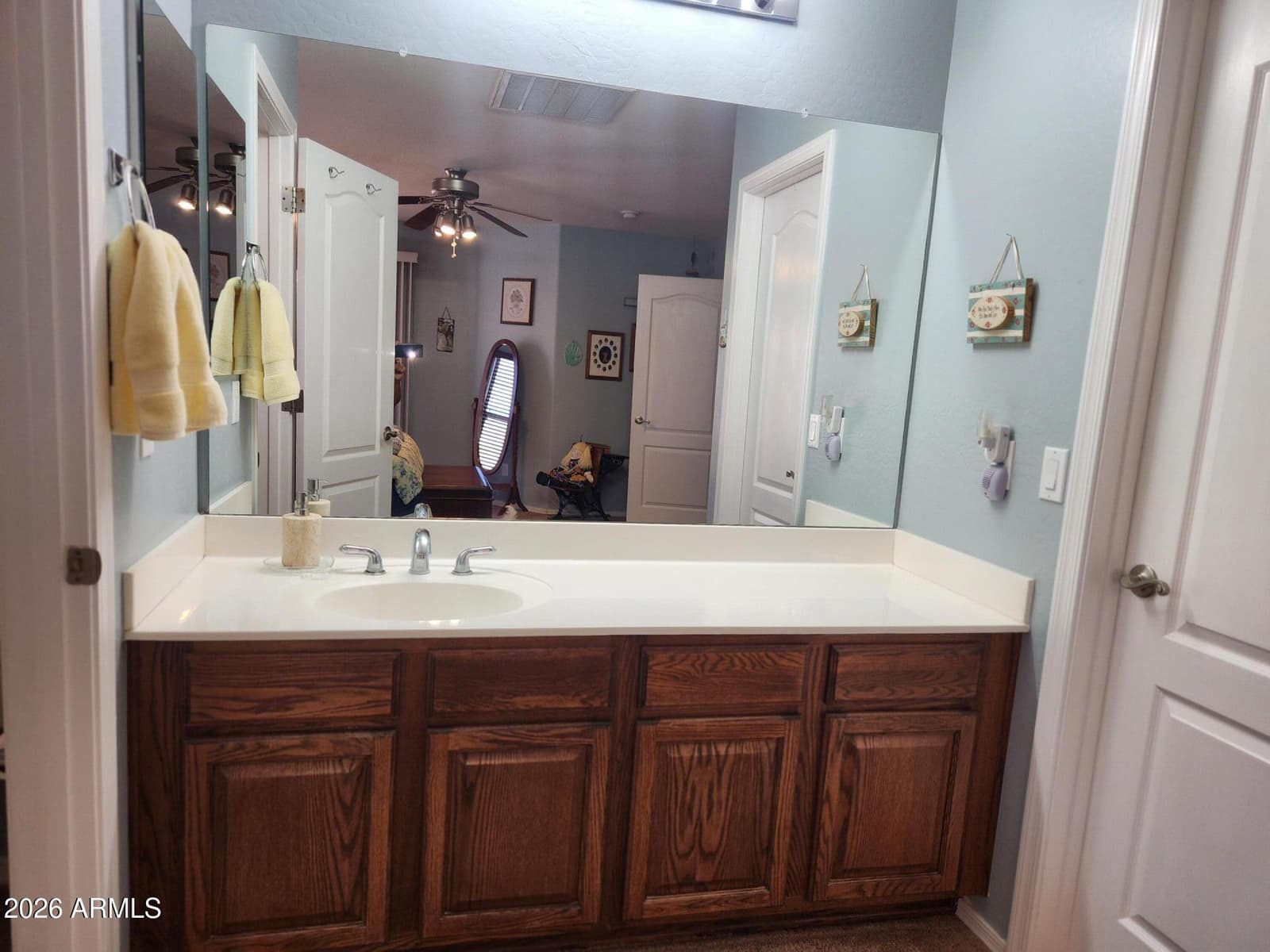 36 S Valencia Court, Casa Grande, AZ 85194 — photo 5 of 16
