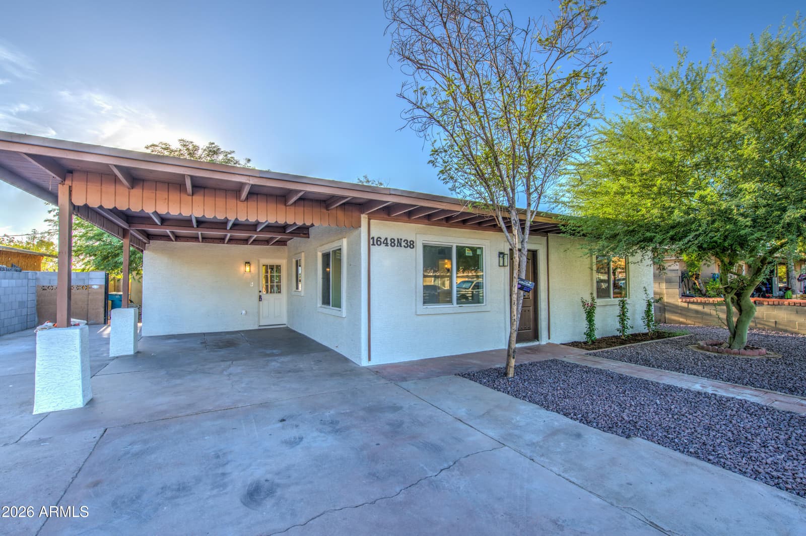 1648 N 38th Drive, Phoenix, AZ 85009 — photo 5 of 37