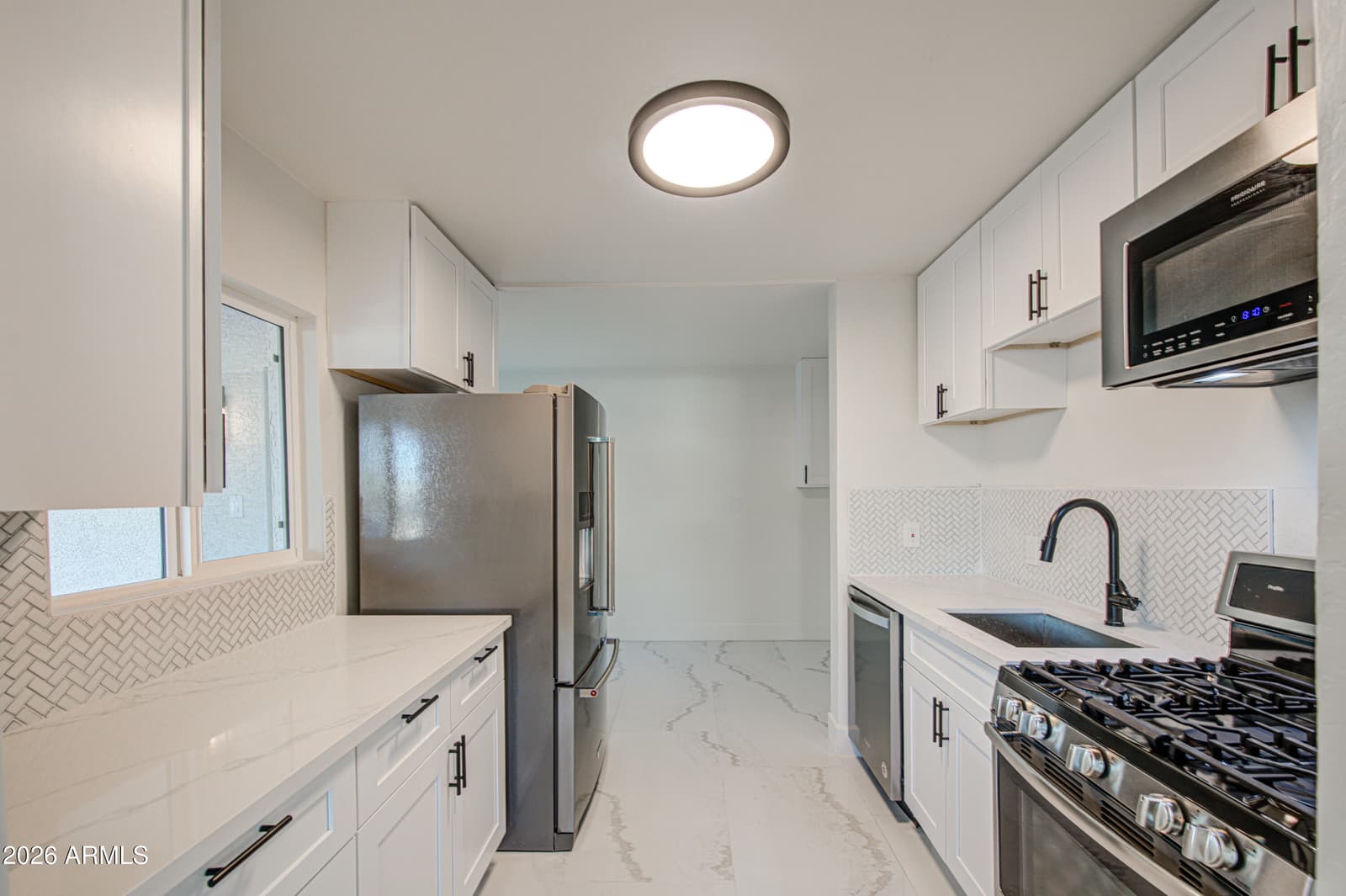 1648 N 38th Drive, Phoenix, AZ 85009 — photo 14 of 37