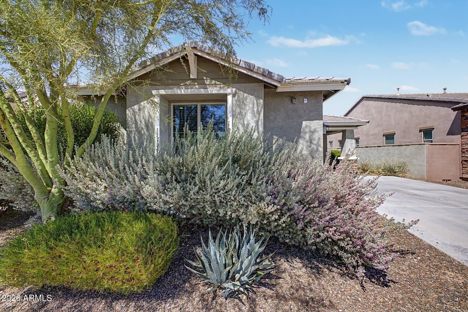 14594 W Columbine Drive, Surprise, AZ 85379 — photo 2 of 24