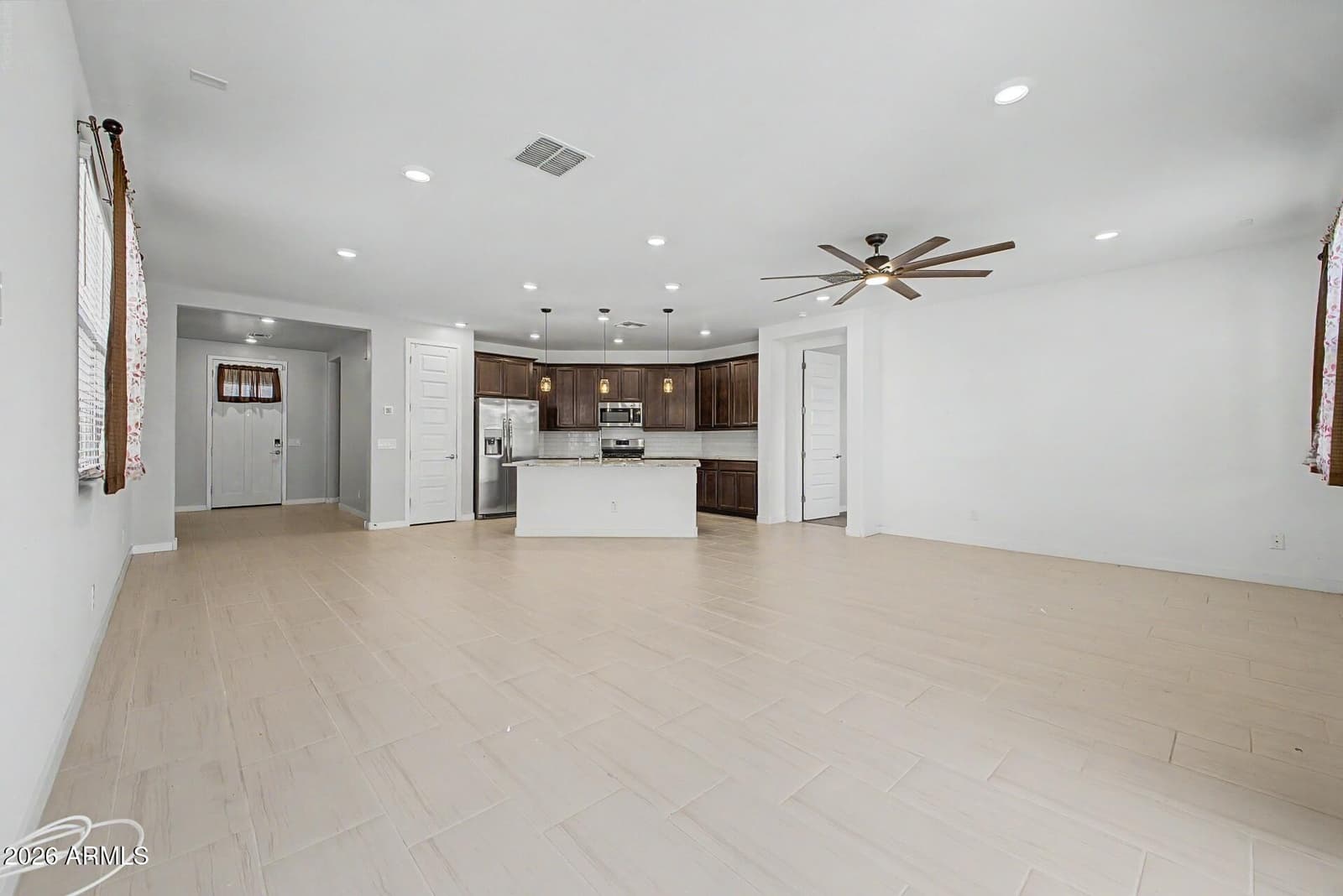 14594 W Columbine Drive, Surprise, AZ 85379 — photo 3 of 24