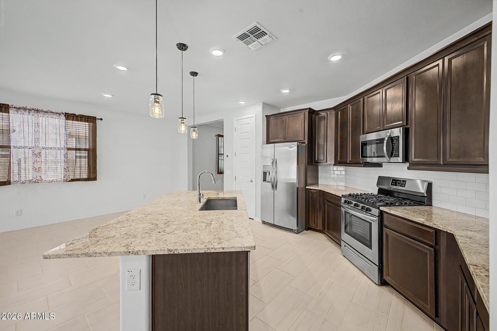 14594 W Columbine Drive, Surprise, AZ 85379 — photo 7 of 24