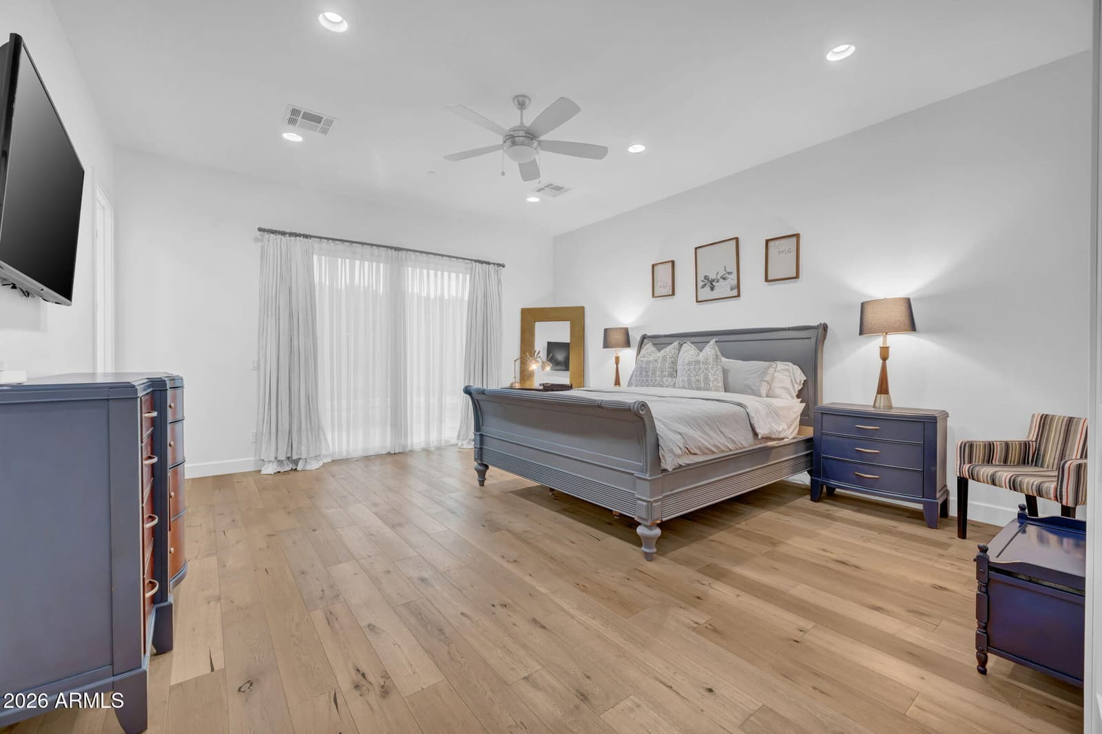 8032 E Del Laton Drive, Scottsdale, AZ 85258 — photo 9 of 38