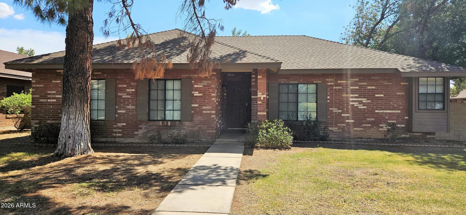 815 E Lexington Avenue, Gilbert, AZ 85234 — photo 2 of 22