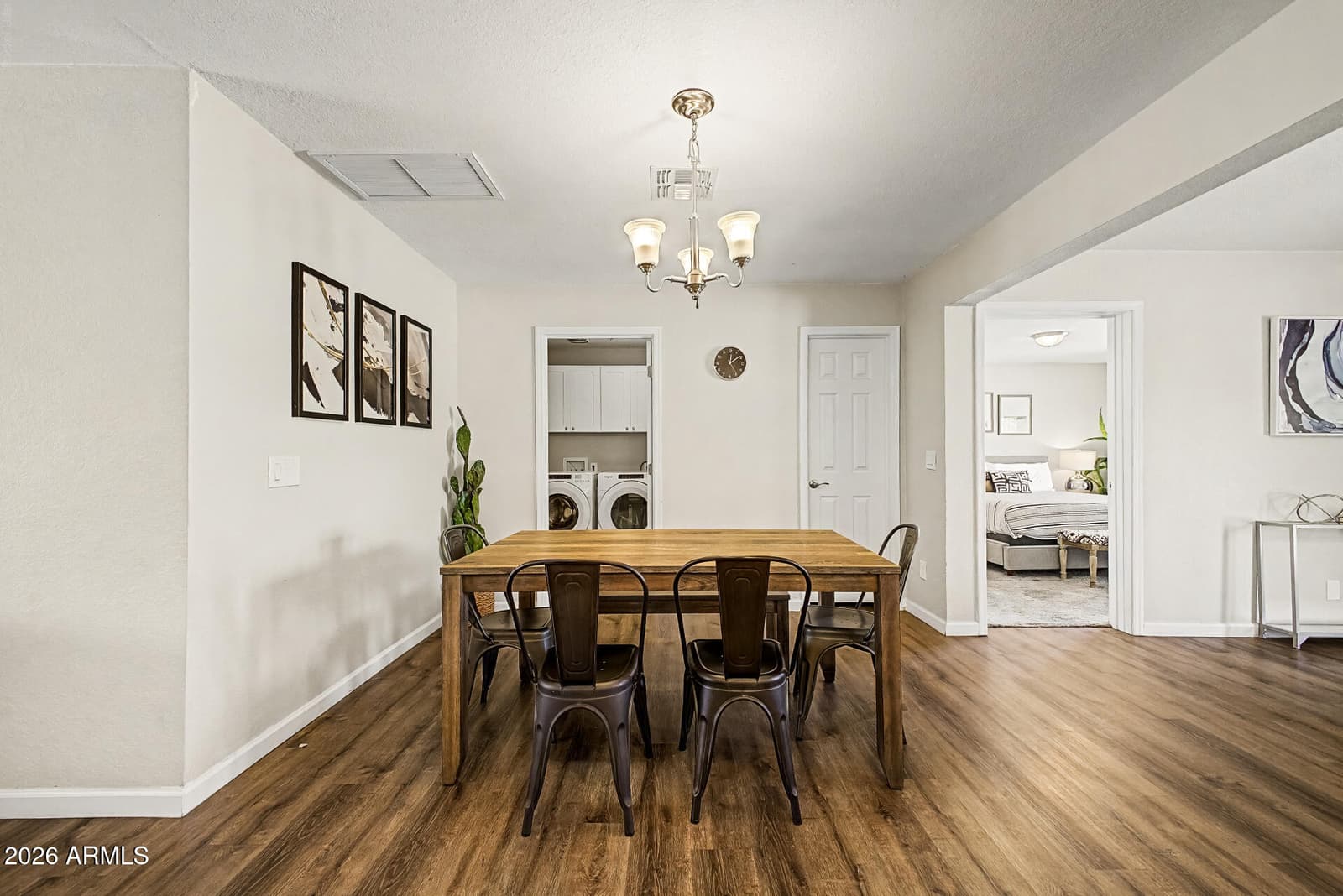 3158 E Gable Circle, Mesa, AZ 85204 — photo 4 of 32