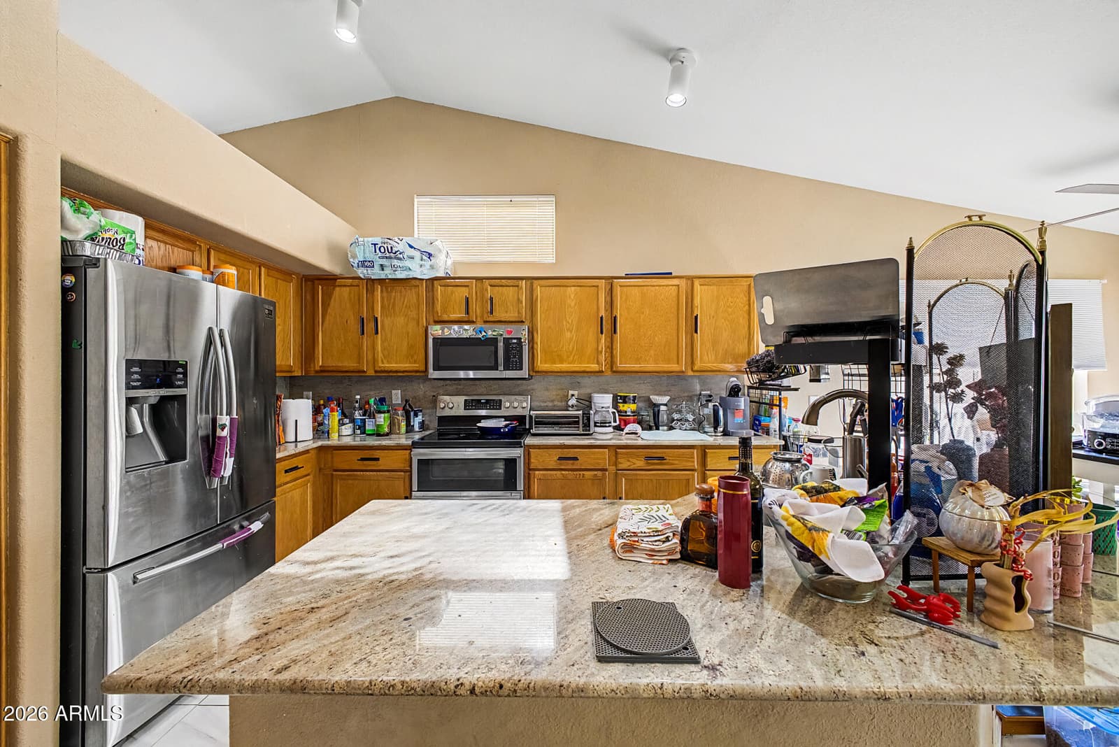 8270 W Voltaire Avenue, Peoria, AZ 85381 — photo 8 of 19