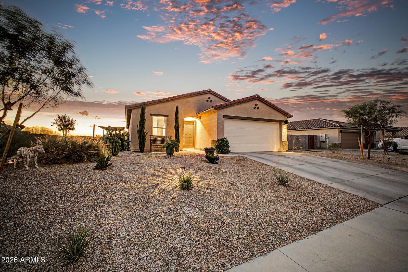 910 Logan Way, Wickenburg, AZ 85390 — photo 1 of 63