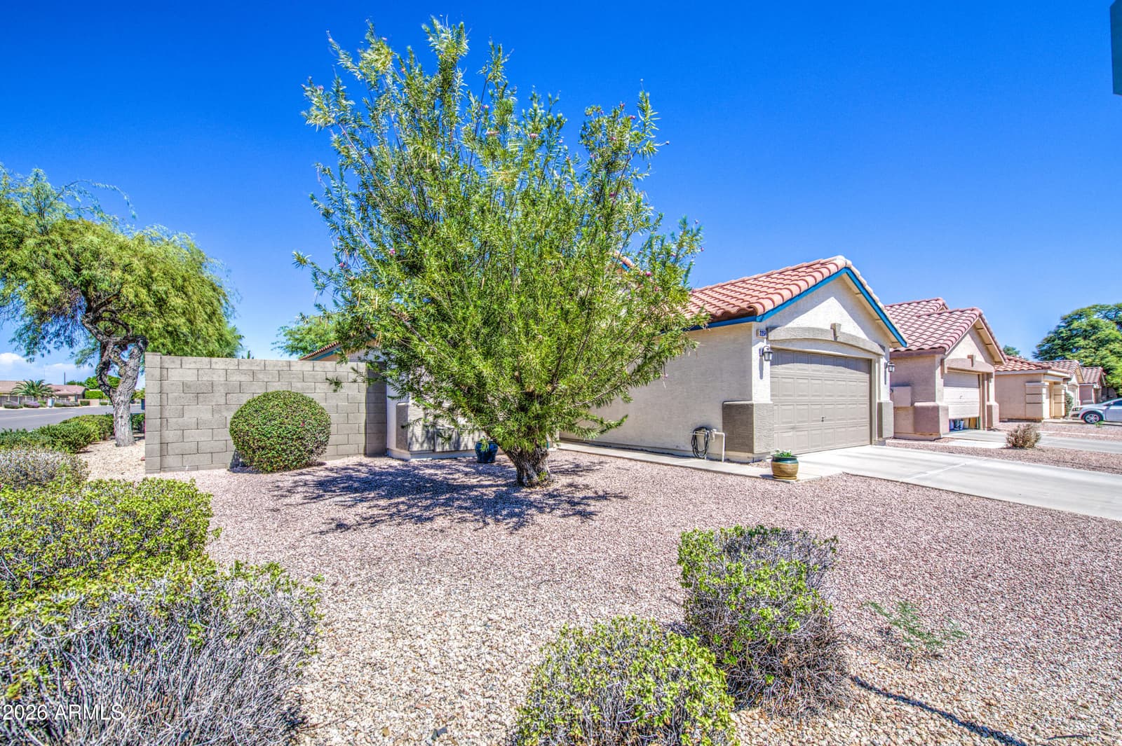 2256 E Hawken Way, Chandler, AZ 85286 — photo 2 of 38