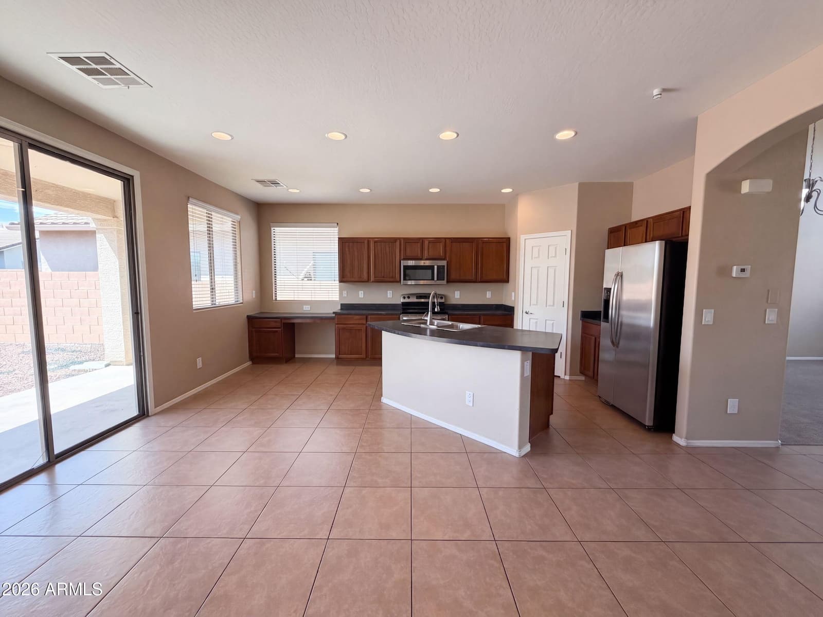 671 W Green Tree Drive, San Tan Valley, AZ 85143 — photo 7 of 19