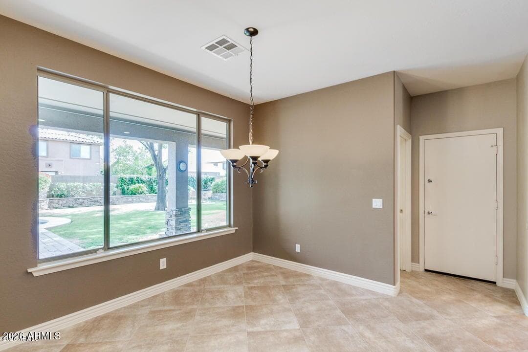 2725 E Grand Canyon Drive, Chandler, AZ 85249 — photo 9 of 48