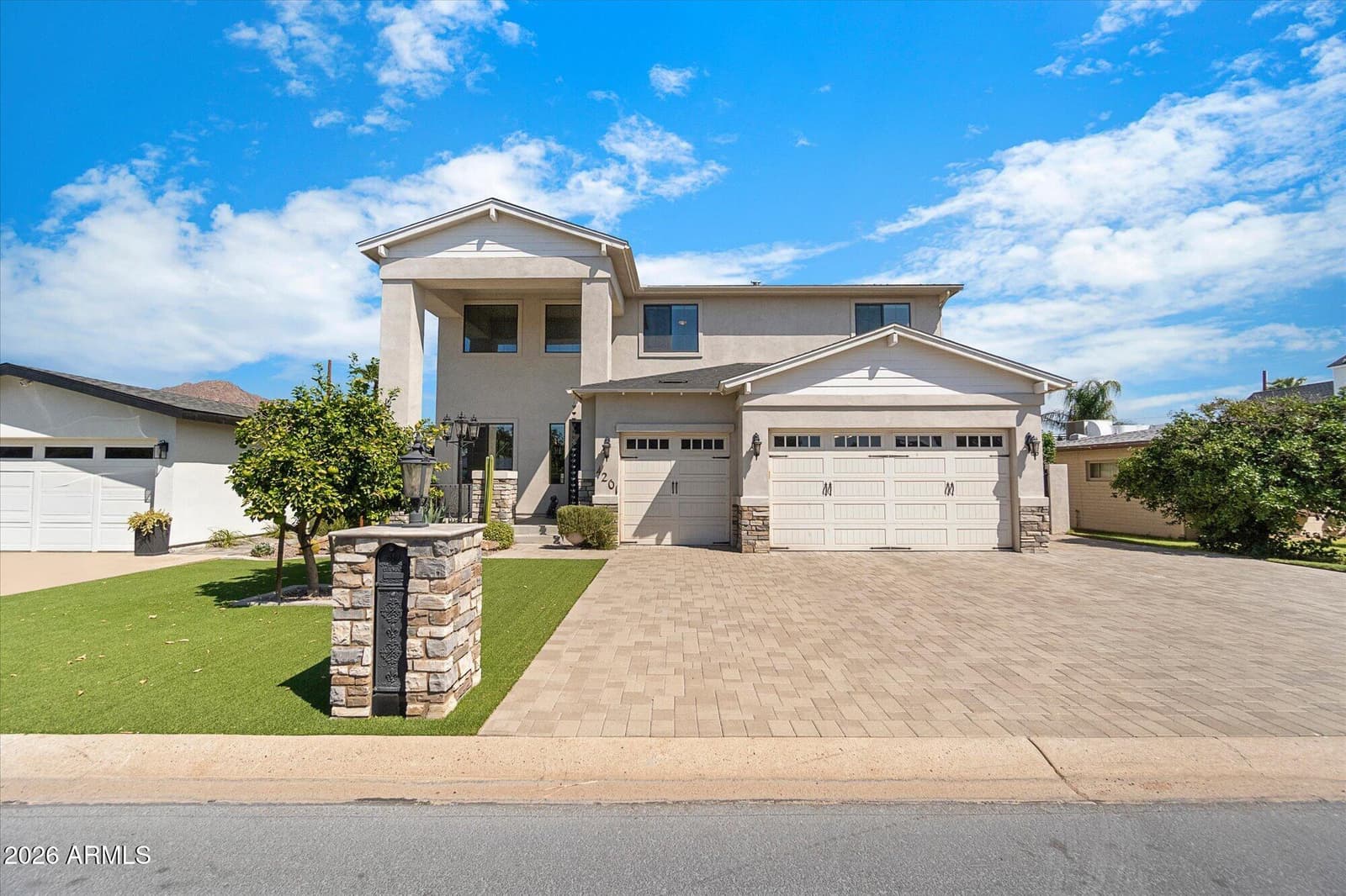 4201 N 42nd Place, Phoenix, AZ 85018 — photo 1 of 27
