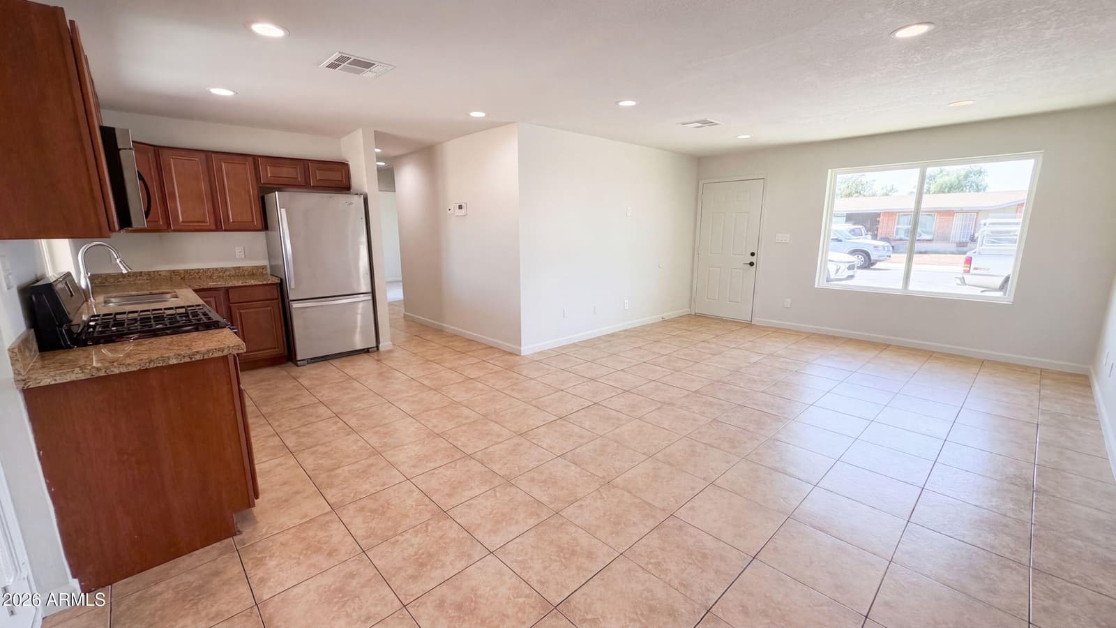 7312 W Mescal Street, Peoria, AZ 85345 — photo 8 of 18