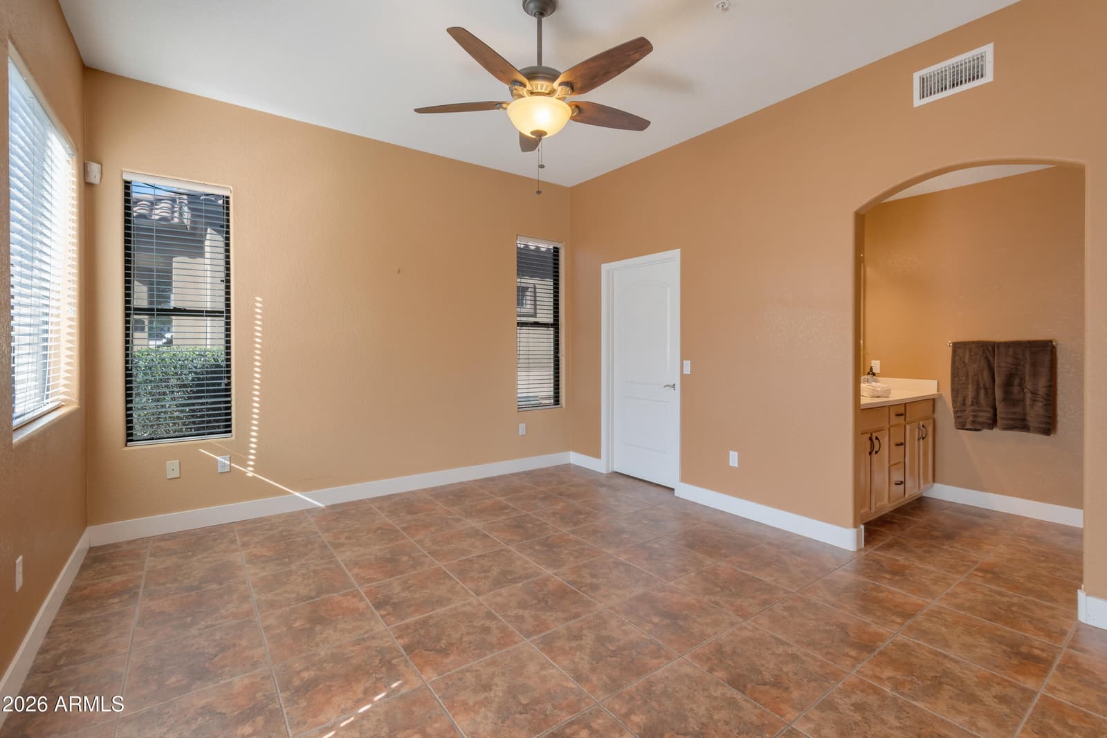 7027 N Scottsdale Road 125, Paradise Valley, AZ 85253 — photo 7 of 26