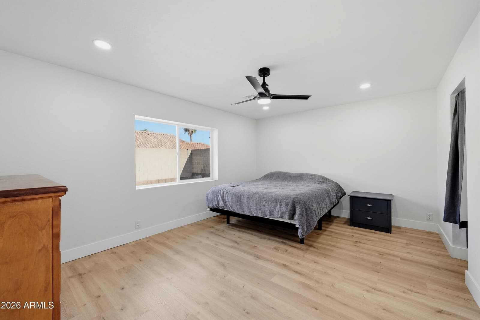 6607 S Mitchell Drive, Tempe, AZ 85283 — photo 13 of 29