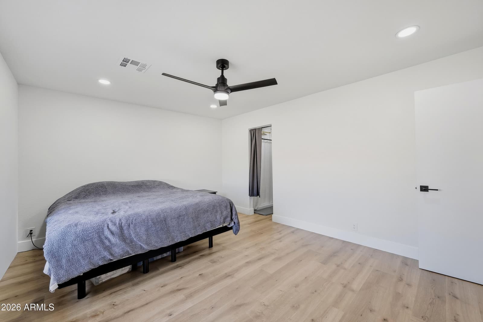 6607 S Mitchell Drive, Tempe, AZ 85283 — photo 15 of 29