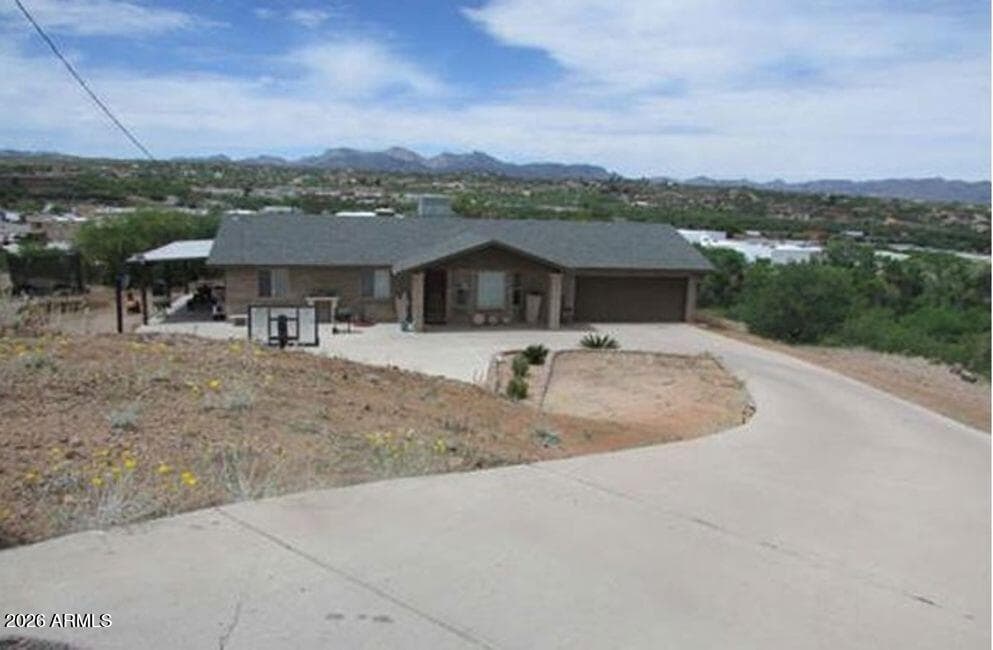 922 Calle Mateos, Rio Rico, AZ 85648 — photo 1 of 8