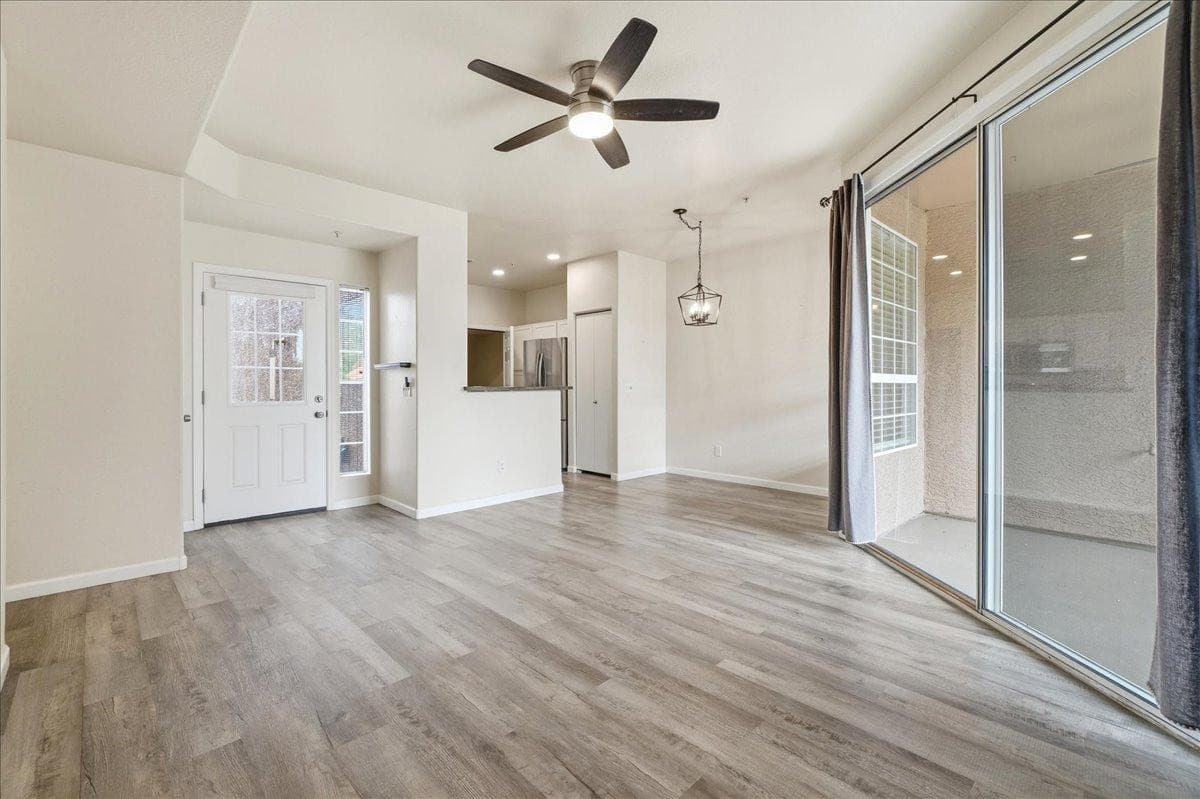 1633 E Lakeside Drive 63, Gilbert, AZ 85234 — photo 2 of 34
