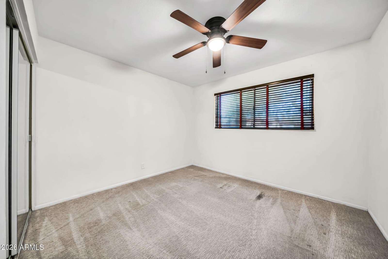 1037 E Diana Avenue, Phoenix, AZ 85020 — photo 15 of 27