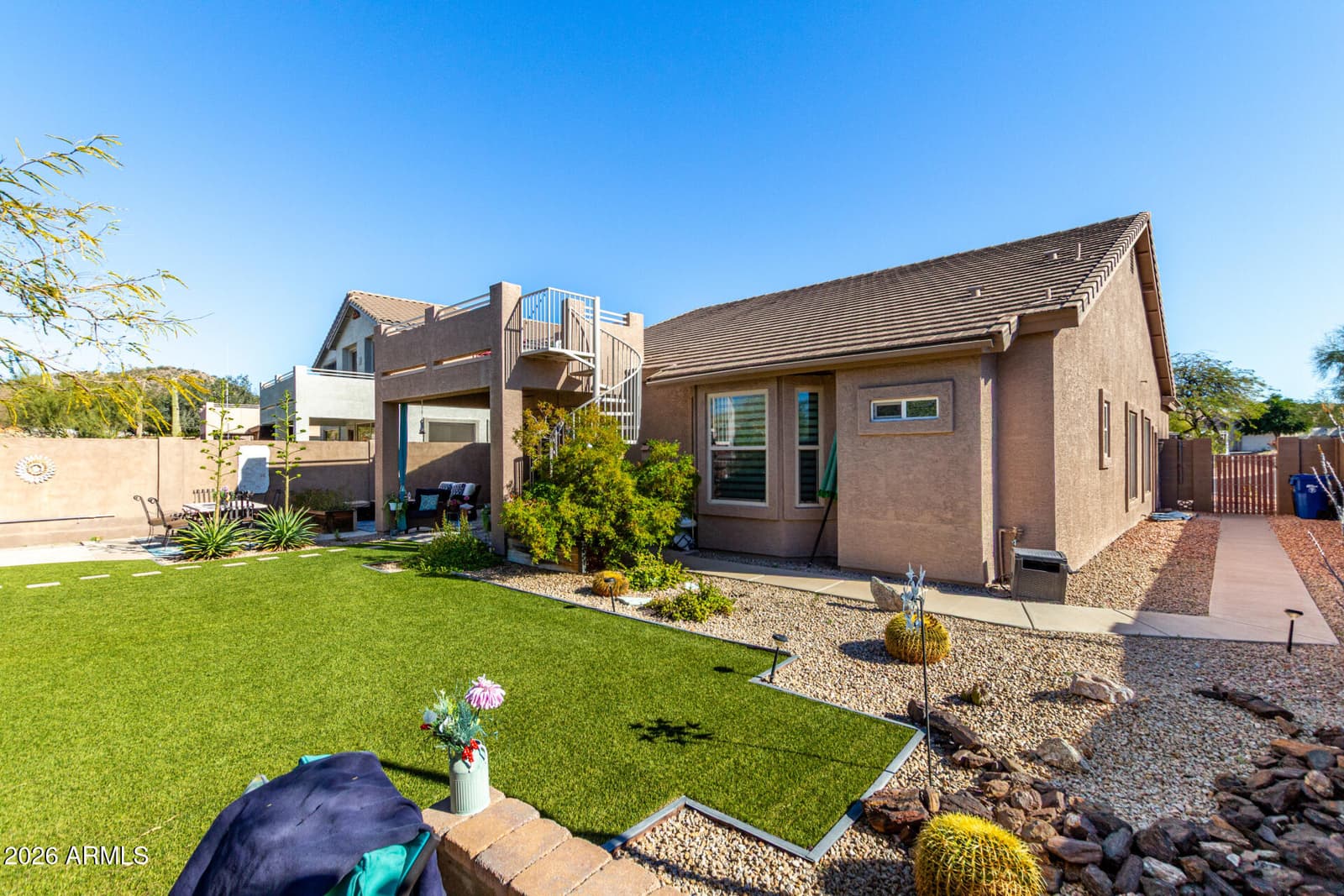 7238 E Tyndall Street, Mesa, AZ 85207 — photo 10 of 32