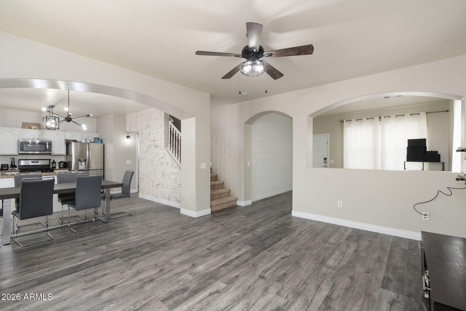 4139 E Windsor Drive, Gilbert, AZ 85296 — photo 8 of 36