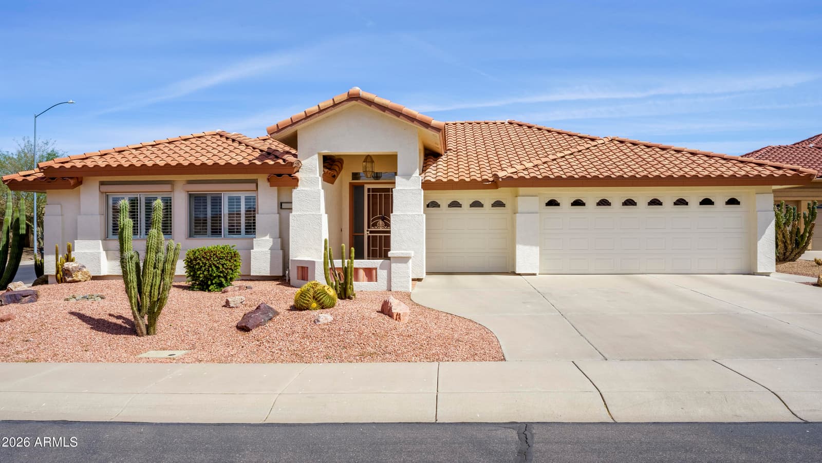 11512 E Laguna Azul Circle E, Mesa, AZ 85209 — photo 1 of 26
