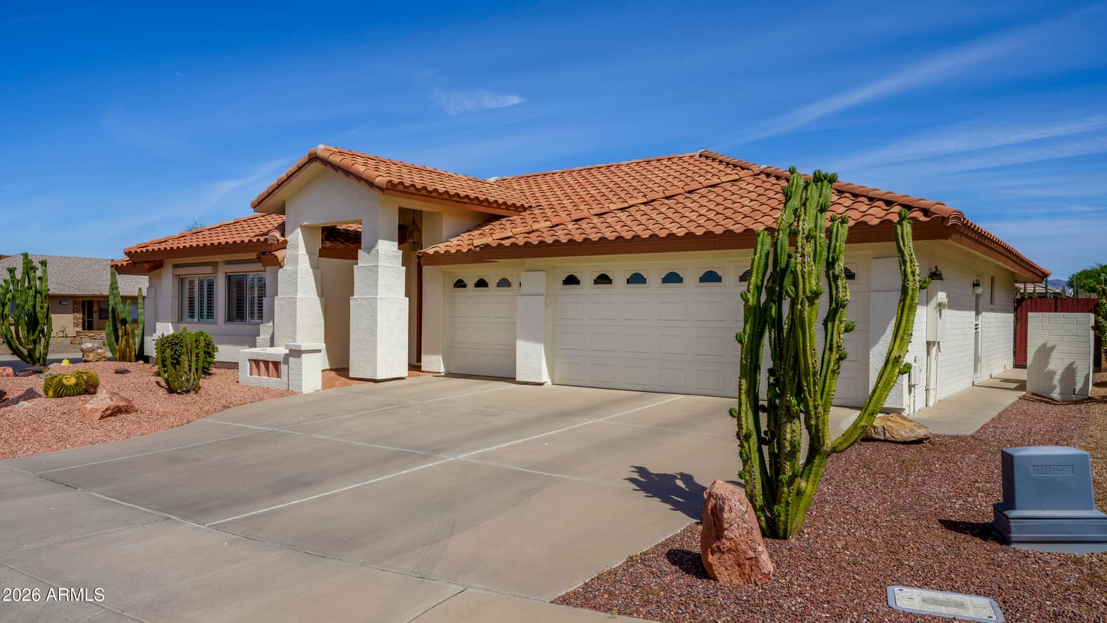 11512 E Laguna Azul Circle E, Mesa, AZ 85209 — photo 3 of 26