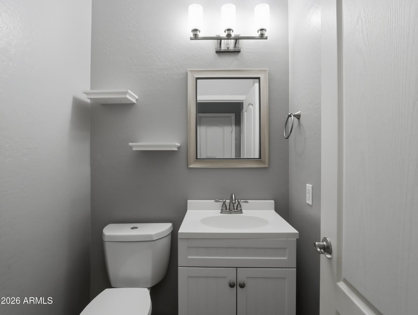 7031 W McMahon Way, Peoria, AZ 85345 — photo 10 of 27