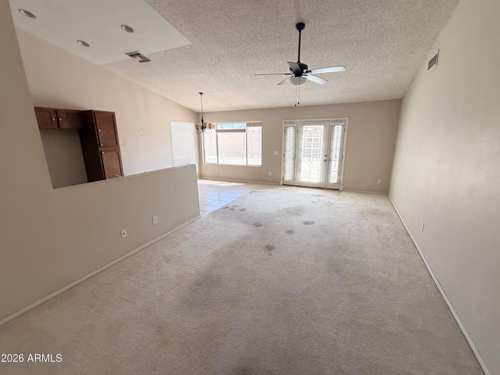 6877 S Oakmont Drive, Chandler, AZ 85249 — photo 2 of 11