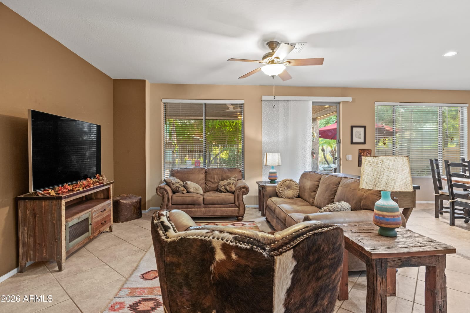 3105 W Gran Paradiso Drive, Phoenix, AZ 85086 — photo 10 of 54