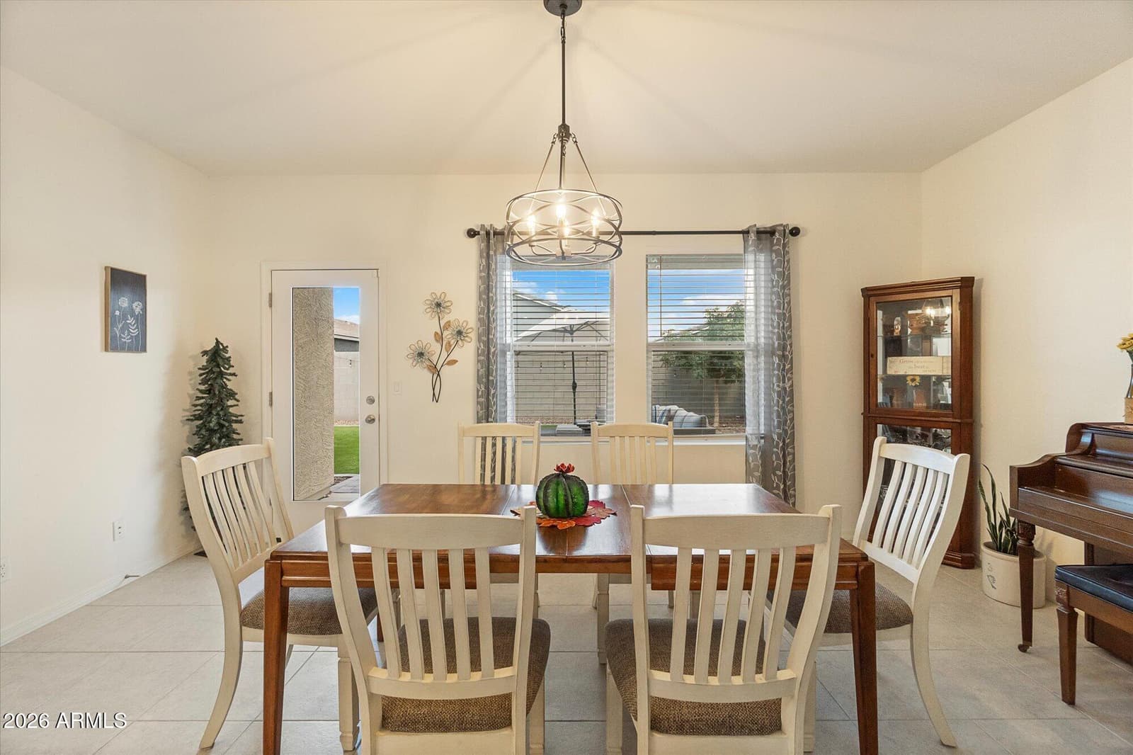 10213 S 57th Drive, Laveen, AZ 85339 — photo 13 of 25