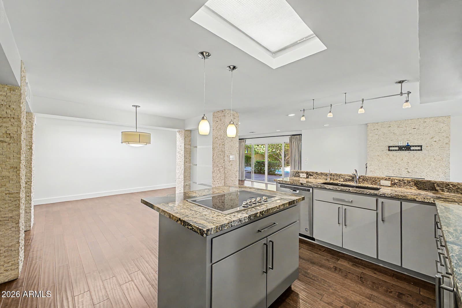 8547 N Woodland Court, Scottsdale, AZ 85258 — photo 18 of 63