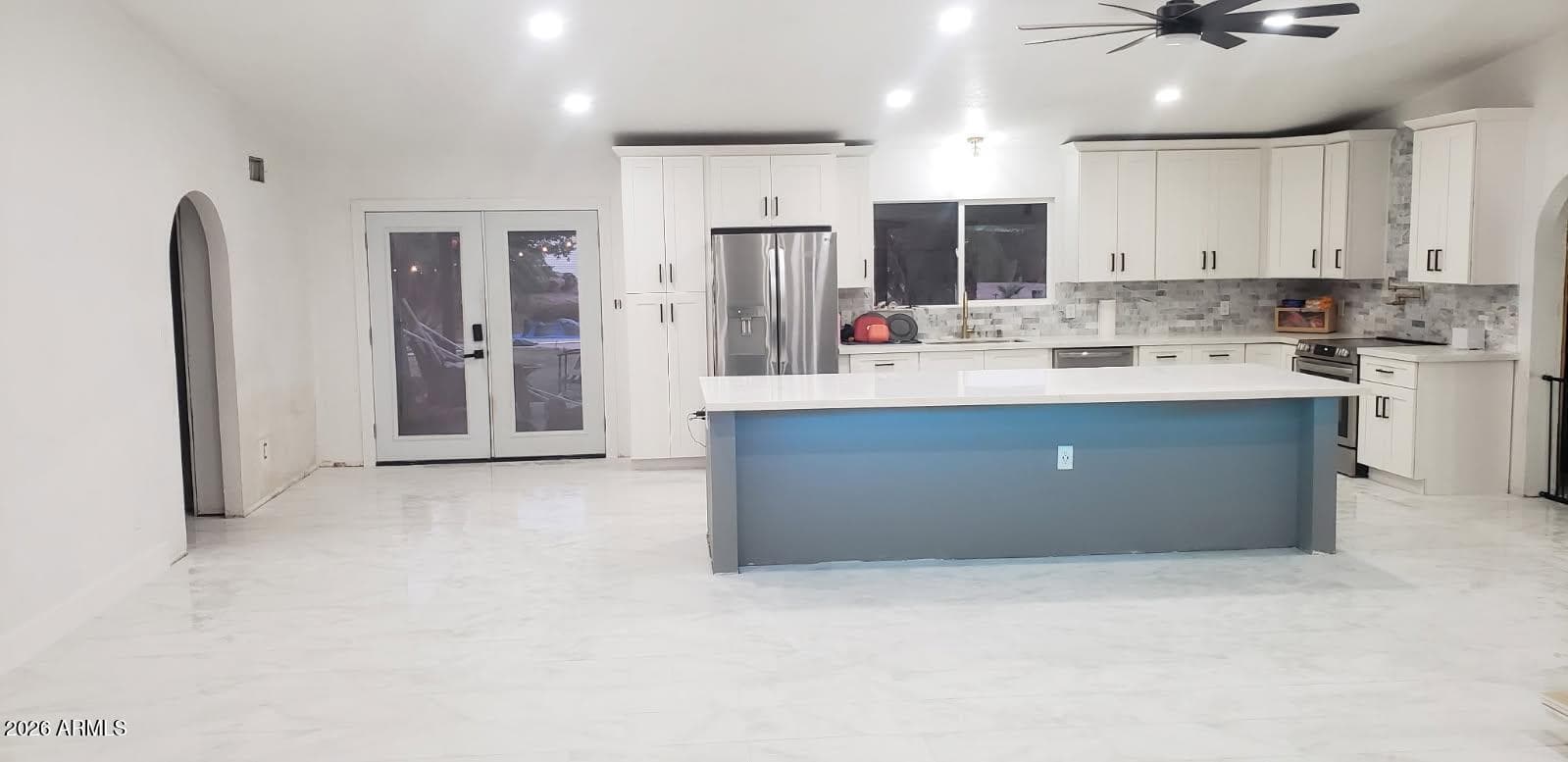 4741 W Park View Lane, Glendale, AZ 85310 — photo 4 of 14